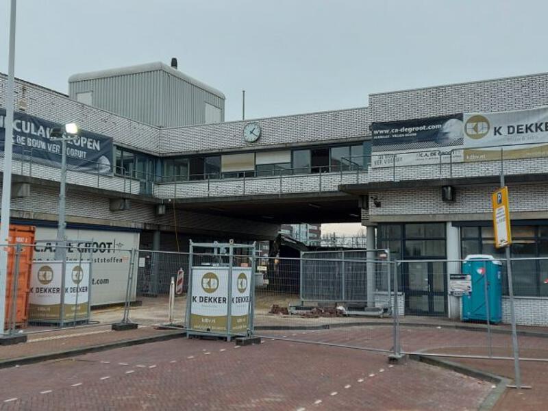 Sloop reizigers wachtruimte Station Alkmaar