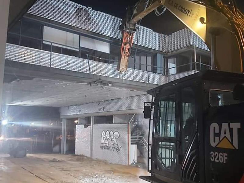 Sloop loopbrug wachtruimte Connexxion - Centraal Station Alkmaar